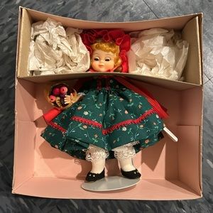 Madame Alexander: Red Riding Hood